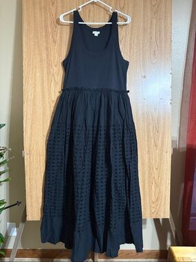 Sundance Black Ribbed Crewneck Top